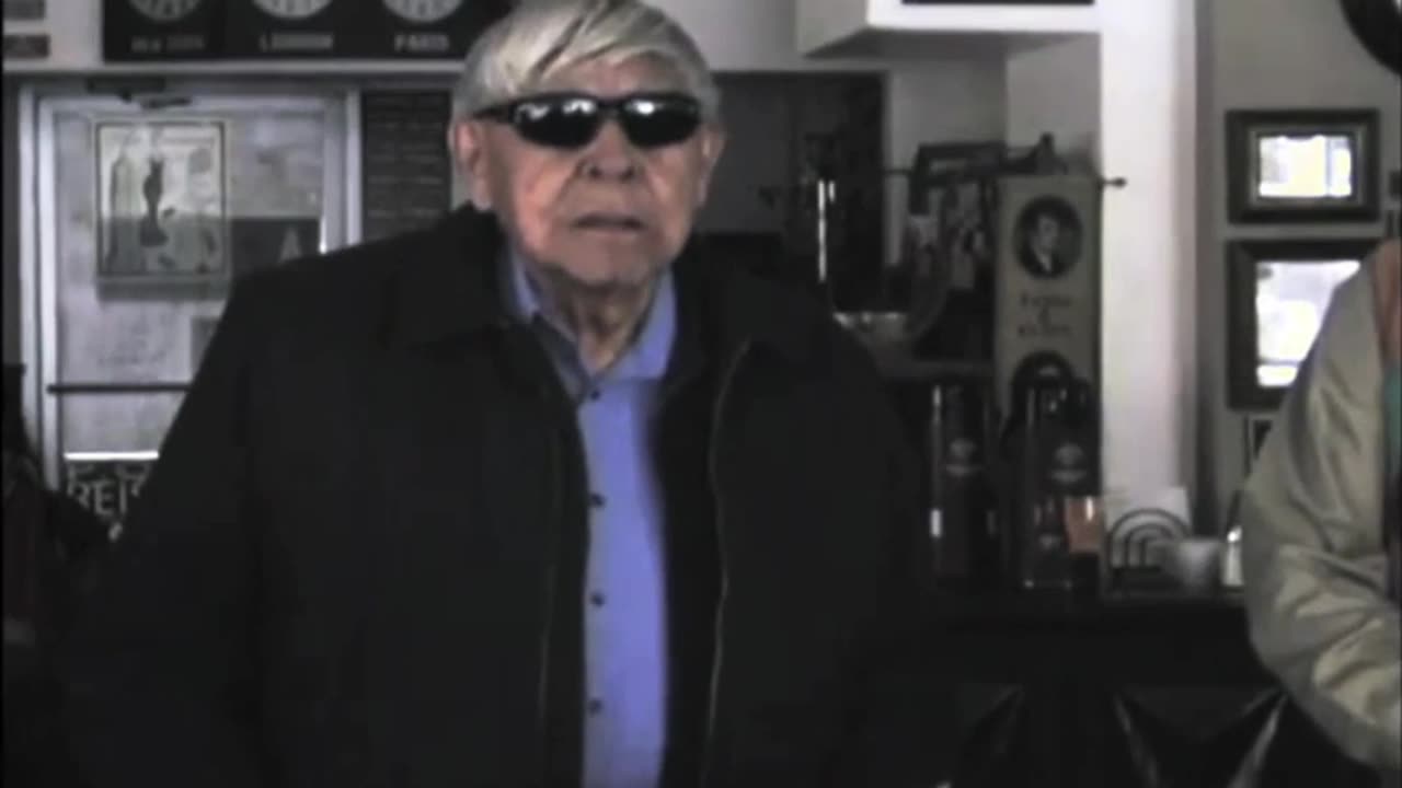 🎤 Grandfather Chief Earl Old Person