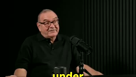 Mitochondria Prefer Natural Light