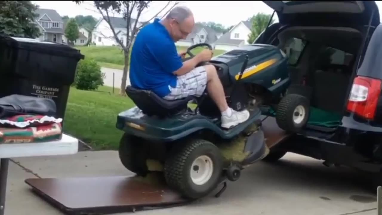LAWN MOWER FOR $ALE