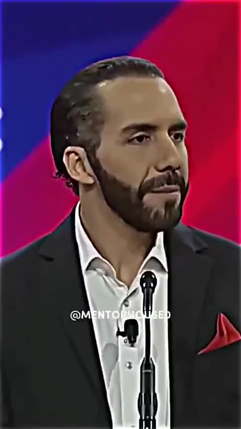 President Bukele of El Salvador explainspeaks about how the Federal Reserve