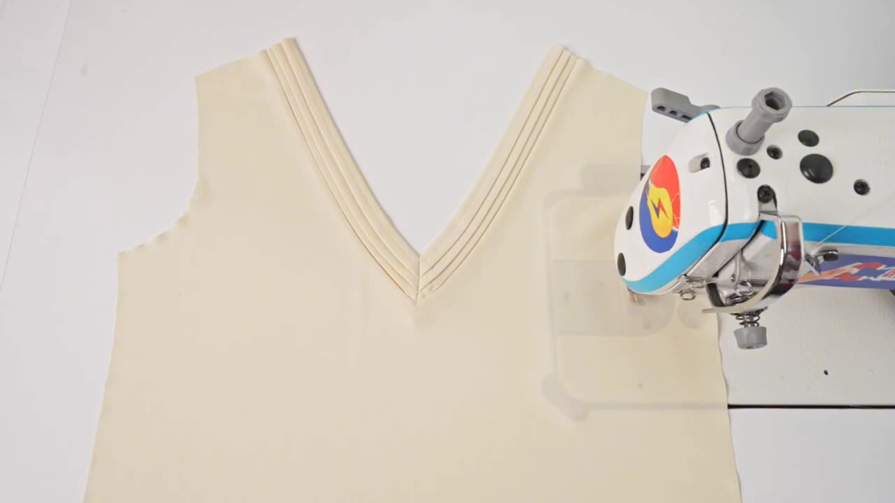 4 Secret Neck Design Sewing Tricks No One Shows You - Must-See Professional Techniques