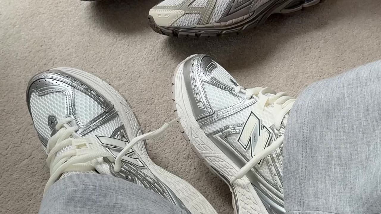 His & hers but make it grey with the New Balance 1906R 🩶👟 ​⁠
