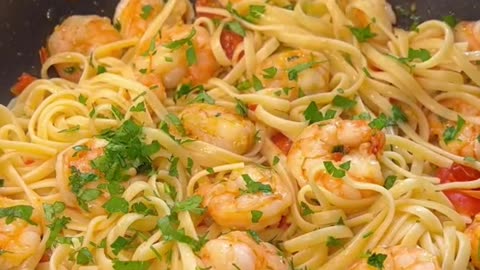 EASY Shrimp Pasta without Cream😍