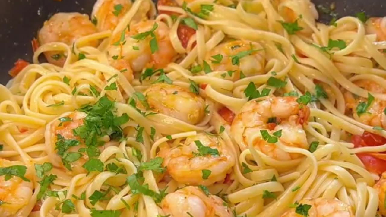 EASY Shrimp Pasta without Cream😍