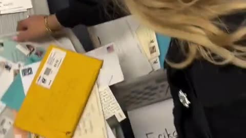 🚨ERIKA KIRK nói về Lễ Tạ ơn: “Charlie và tôi luôn yêu thích Lễ Tạ ơn..."