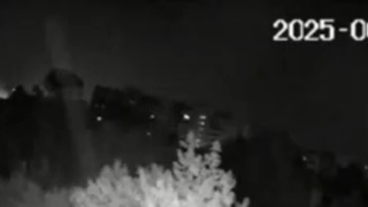 Long Version Shows the Patriot Battery Fired 10 Interceptors at the Iskander