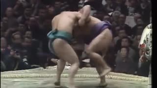 Sumo - 千代の富士 取組大全 ① 初優勝まで