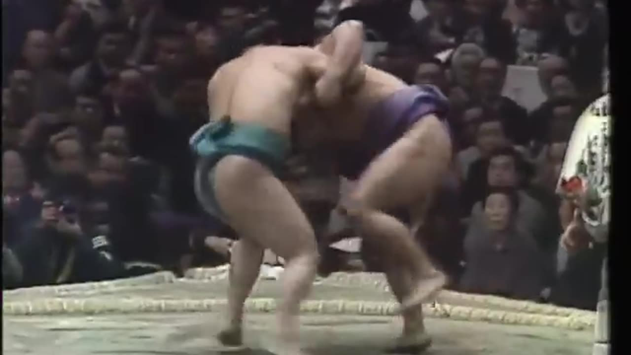 Sumo - 千代の富士 取組大全 ① 初優勝まで