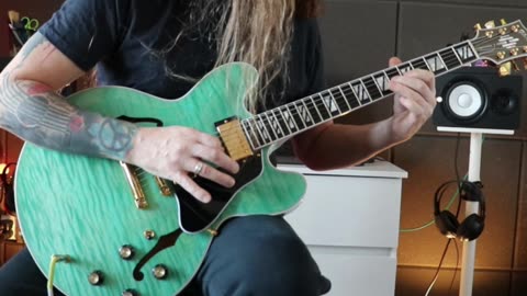 Guitar Setup - Tomasz Paweł Orłowski - Gibson ES Supreme Seafoam Green