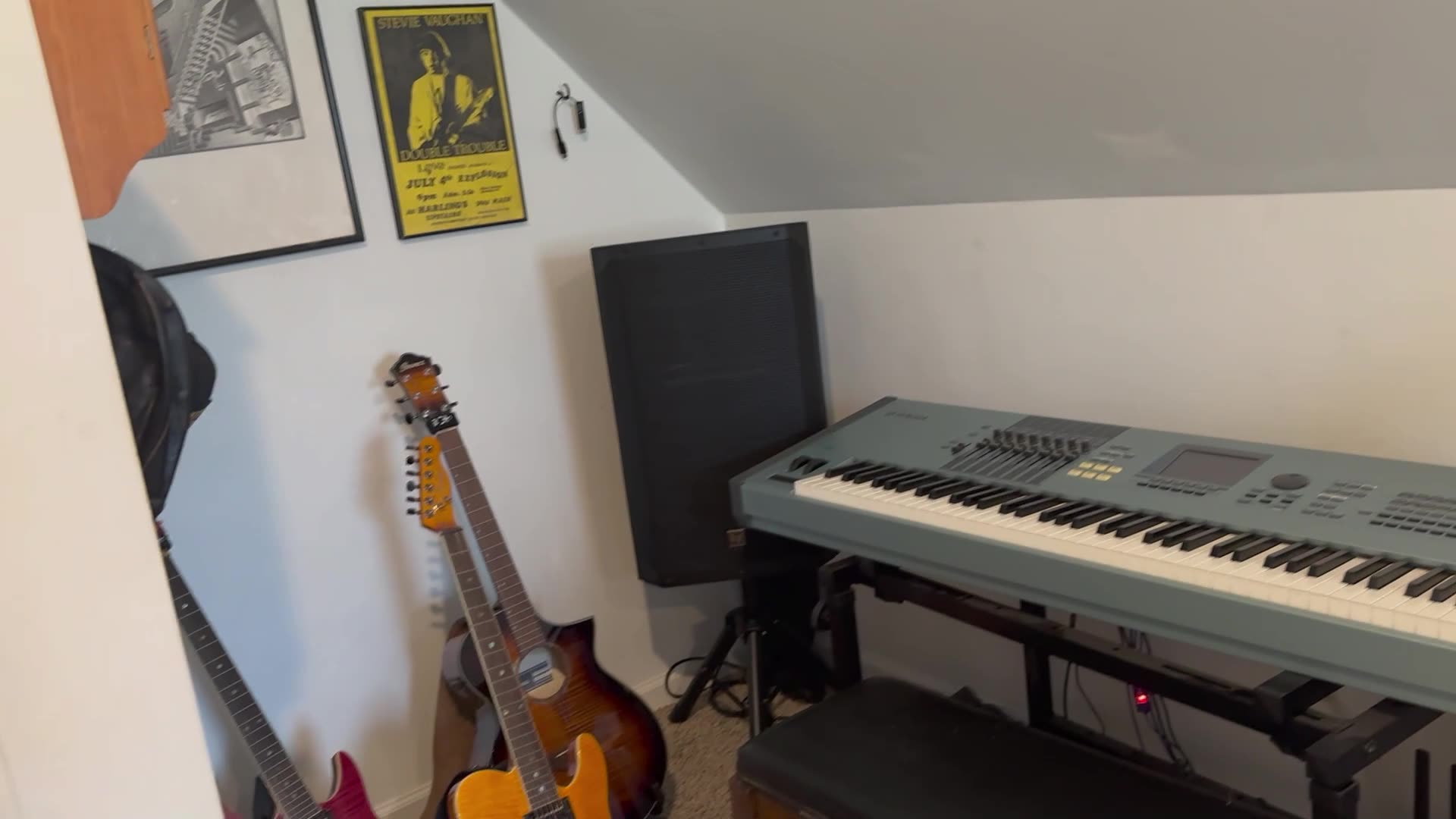 Introduction Video for "Coast to Coast Vibrations".