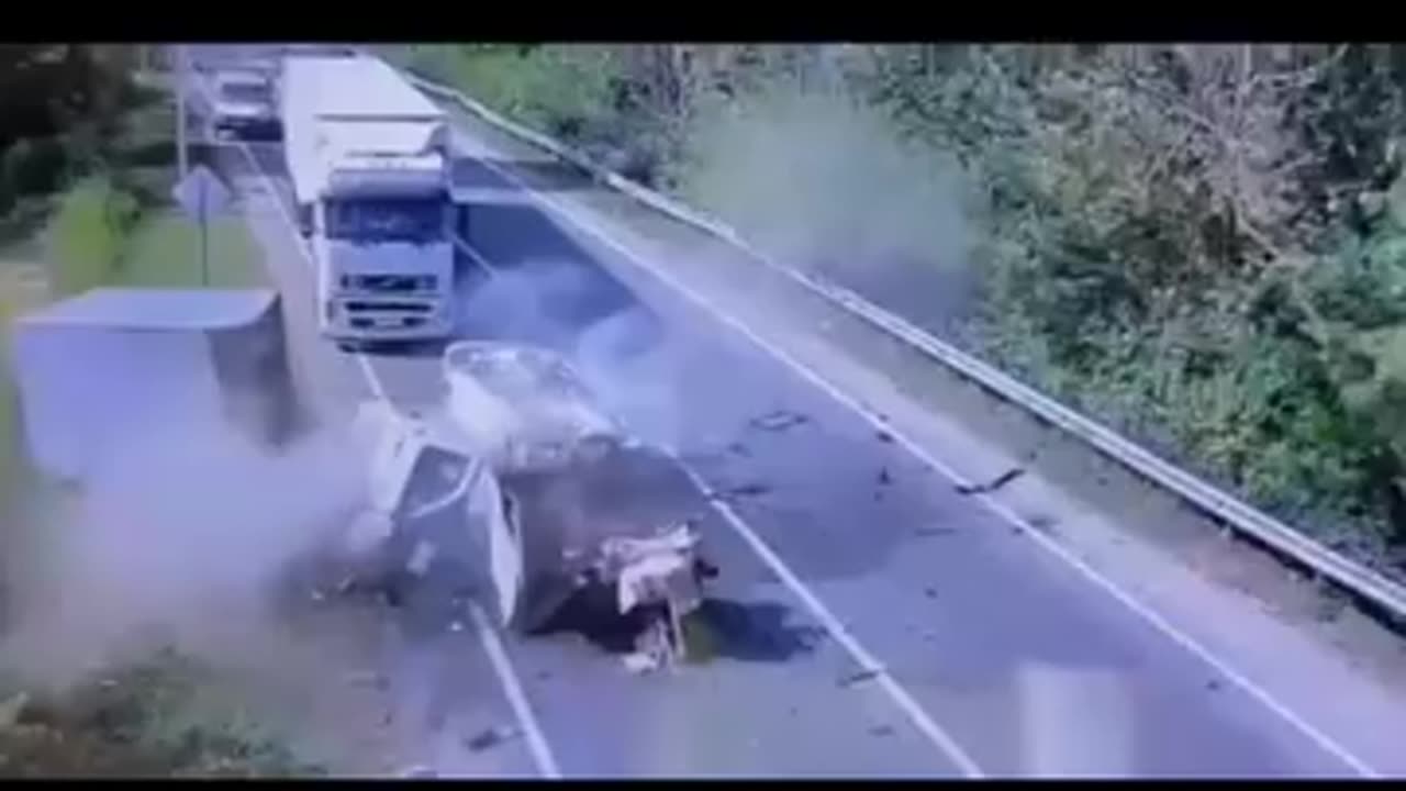 Worst Driver Ever – Instant Crash