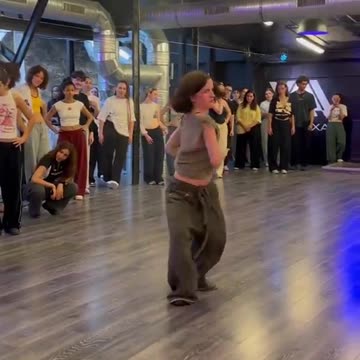 Break me down. StreamingParty