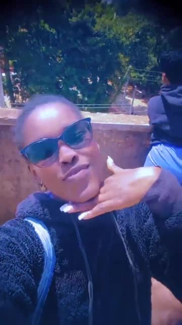 Making video of my friends big Azz.