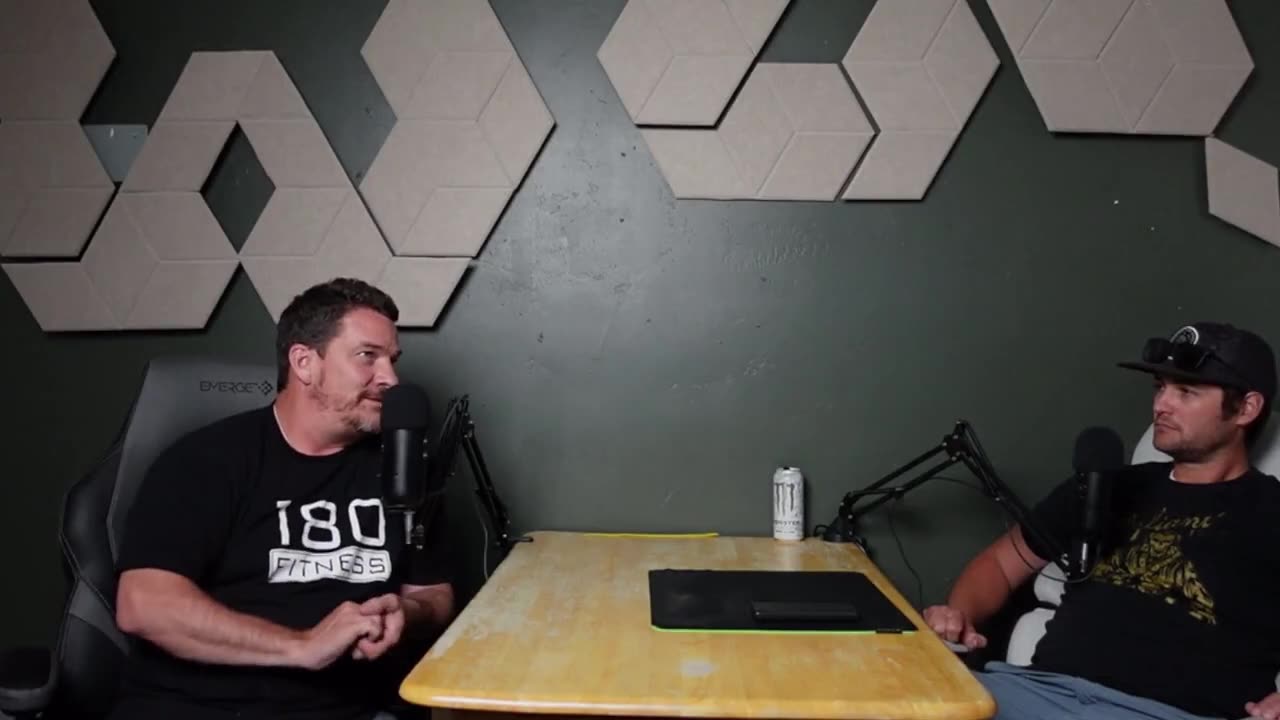 F3:EP1 Lloyd Gleave