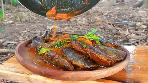 🔥 Cooking Catfish with Spicy and Savory Spices! 🔥