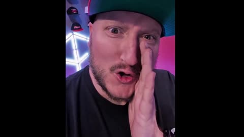 frenTV NEWS17 - THEY EAT WHAT? 🐸 WeekendWarrior17