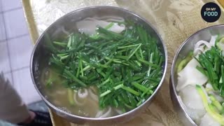 Incredible Noodles! Even Top CEOs Line Up to Eat | Korean Street Food