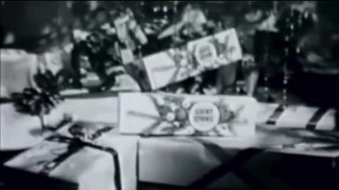 2 Hours of Lost Vintage Christmas Specials & Classic Retro Commercials! Weird & Wonderful