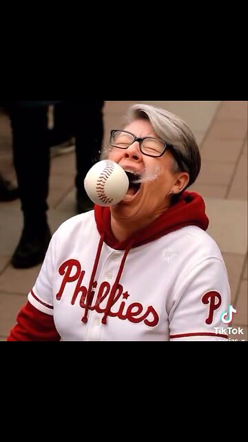 Trump helps identify CRAZY Karen Phillies fan!