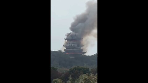 Acusan a un turista por el incendio de un templo en China