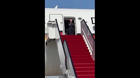 "German President Faced Delay Upon Arrival in Qatar"