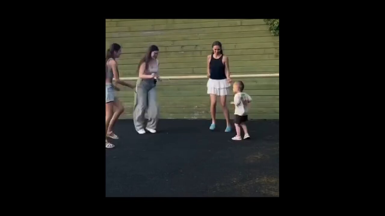 Copy girl