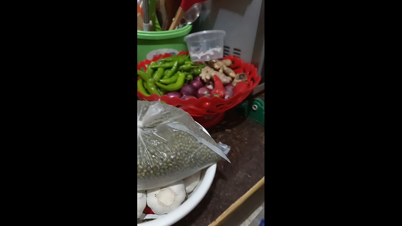 Cooking Mongo Soup stew 🍲..
