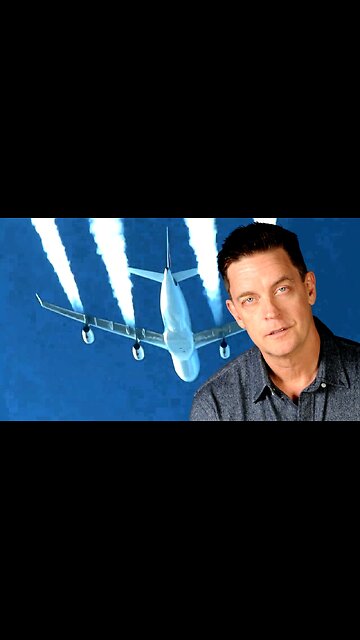 Aktor i komik Jim Breuer pyta: „Kto lata, rozpyla i tworzy te sztuczne chmury na niebie?”