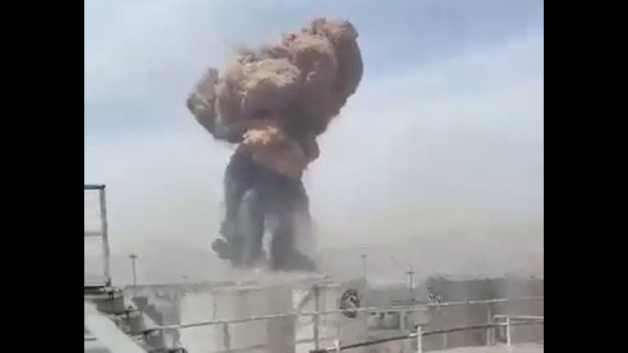 Massive Explosion Rocks Iranian Port Of Bandar Abbas Causing Widespread Damage, Injuries