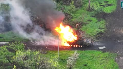 Russian Hit While Try To Recover Ammo from Destroyed Vehicles On the Roadside(Insane Detonations)