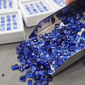 "Blue Sapphire Crystal Point – Pure Magic!"