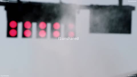 Formula 1 Drive To Survive_S02E01_Lights Out