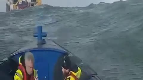 😮✨ Experience a Small Ship Battling Rough Seas! Nature's Power Unleashed | FeedMyCuriosity