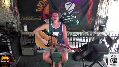 LIVE Music Everyday!