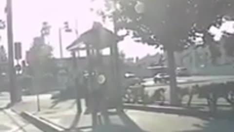 Accidents_come_suddenly._Dash_Cam_-_Bad_Drivers_-_2022_Shorts