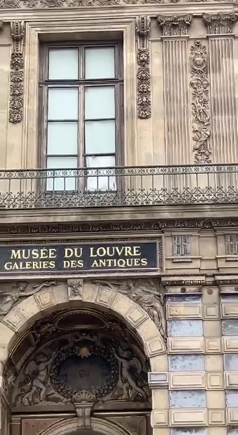 The Interior Ministry stated that “three or four” thieves carried out