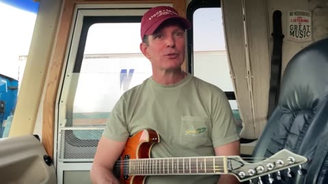 Exclusive Live Preview of “Light Color Sound” + Tom’s Take on AI Topping the Charts | Blakgraz