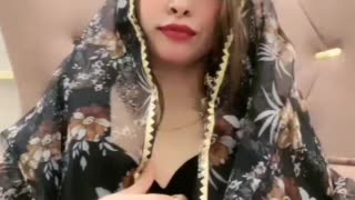 Indian beautiful item girls Oni couple