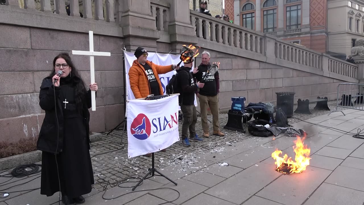 Koranbrenning I Eidsvolls plass