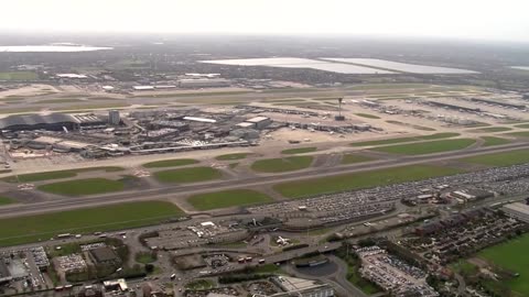 Heathrow restarts flights after closure causes global travel turmoil