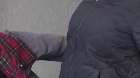 Luodong Aggressively Finishes Massage