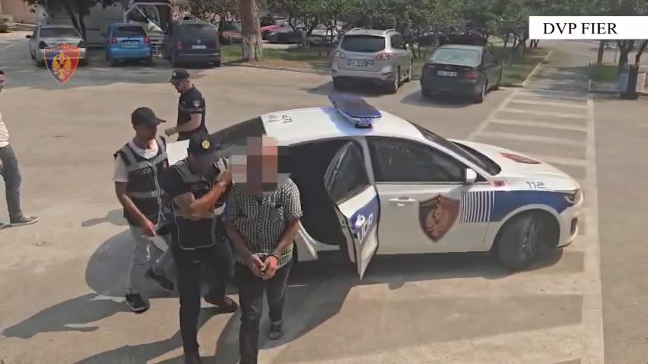 EMRAT/ Ndezën zjarre në parkun kombëtar të Vjosës dhe në Lushnjë