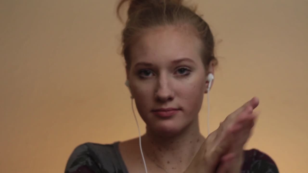 ASMR Hand Fluttering!!