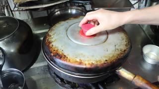 Korea’s Spiciest Ramen?! Crowded for 40 Years and Addictive After One Bite