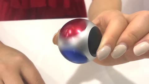 The Most Fun Ball Spinner You Must have(1)