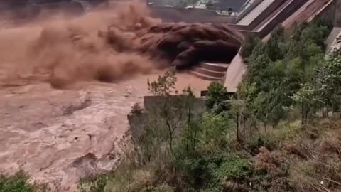 Dramatic development: India opens two gates at the Baglihar dam on the Chenab River
