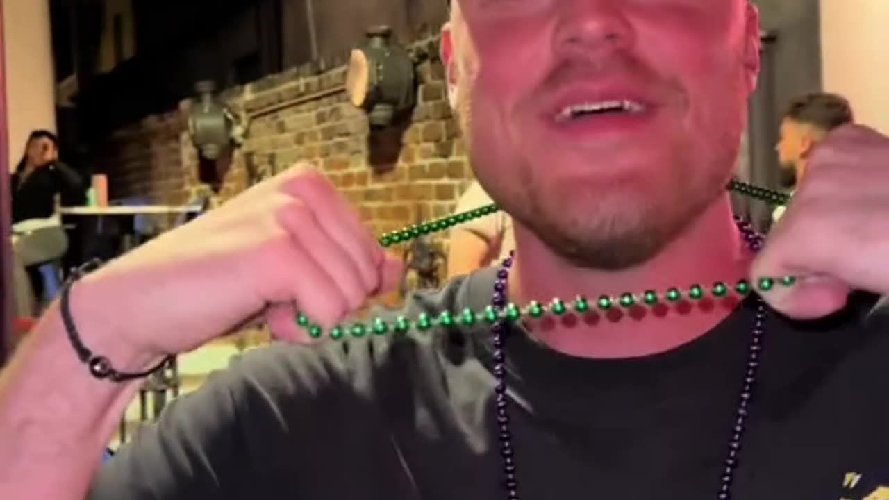 Brits experience Bourbon St for the first time