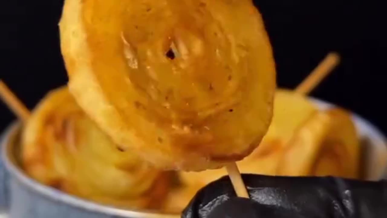 Crispy Homemade Potato Chips | 3 Ingredients, Better Than Store-Bought!