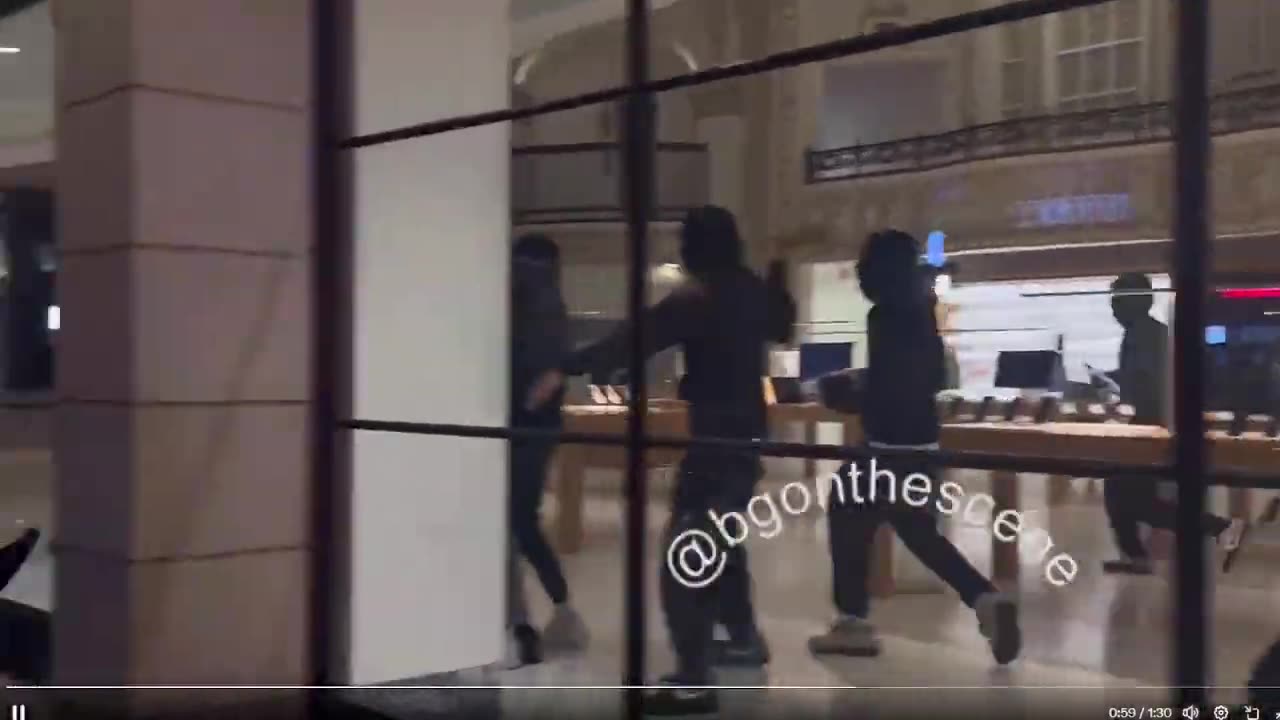 Cửa hàng Apple ở trung tâm thành phố LA bị cướp phá tối nay