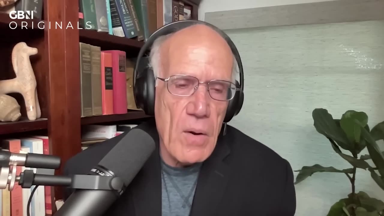 Victor Davis Hanson Blows Up Narrative That Trump Is 'Fascist'